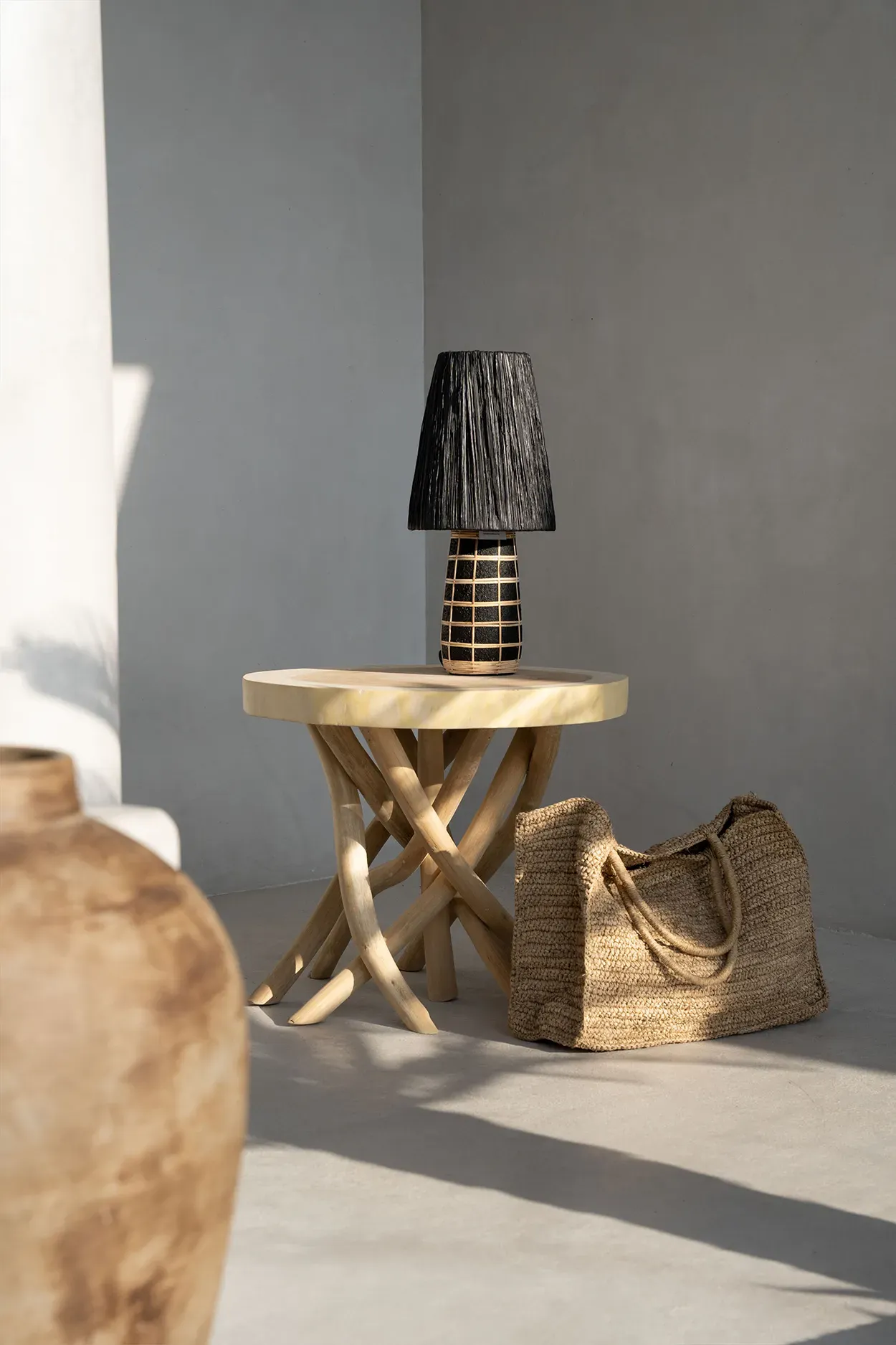 Lampe de table Naxos – Noir Naturel – Image 2