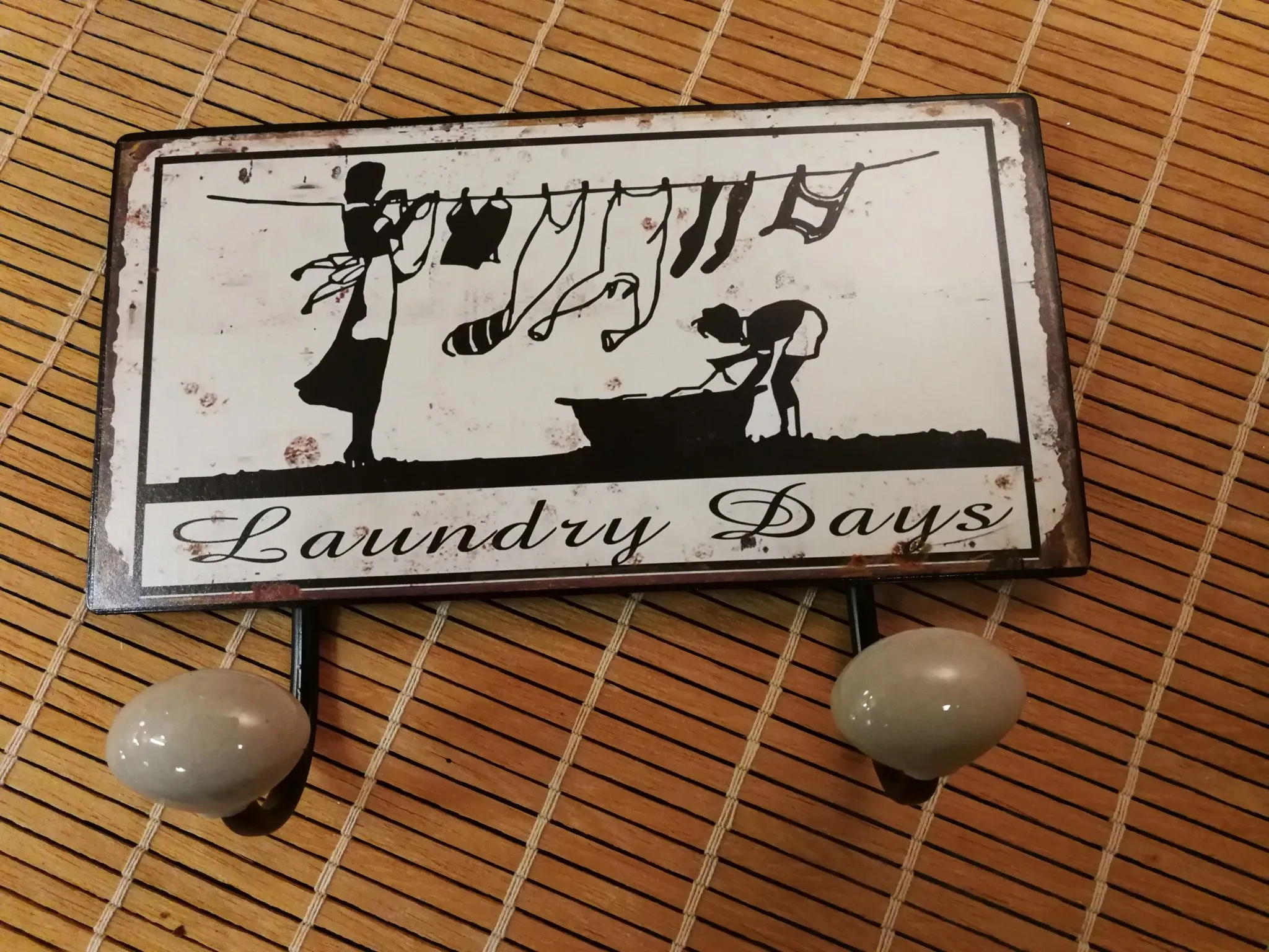 Portemanteau mural métal vielli vintage dimensions 23 x 6 x 12 cm